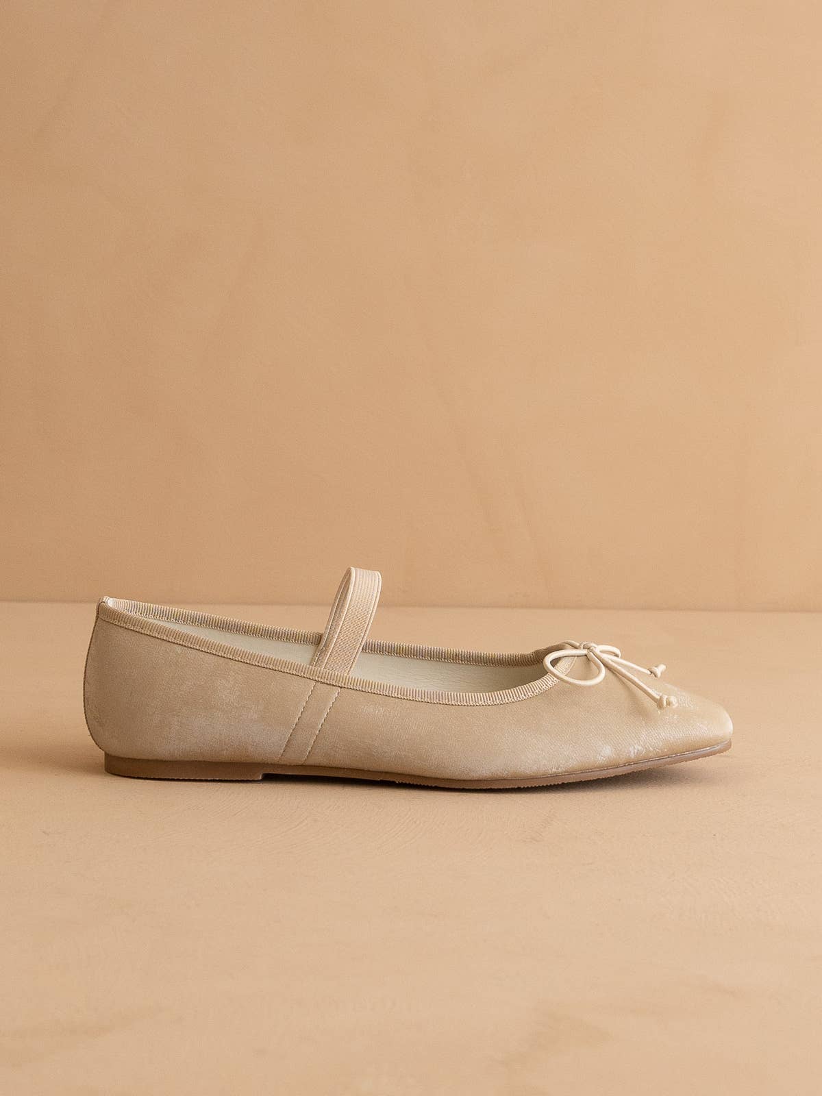 The London Beige | Ballet Pointe Flat - FINAL SALE