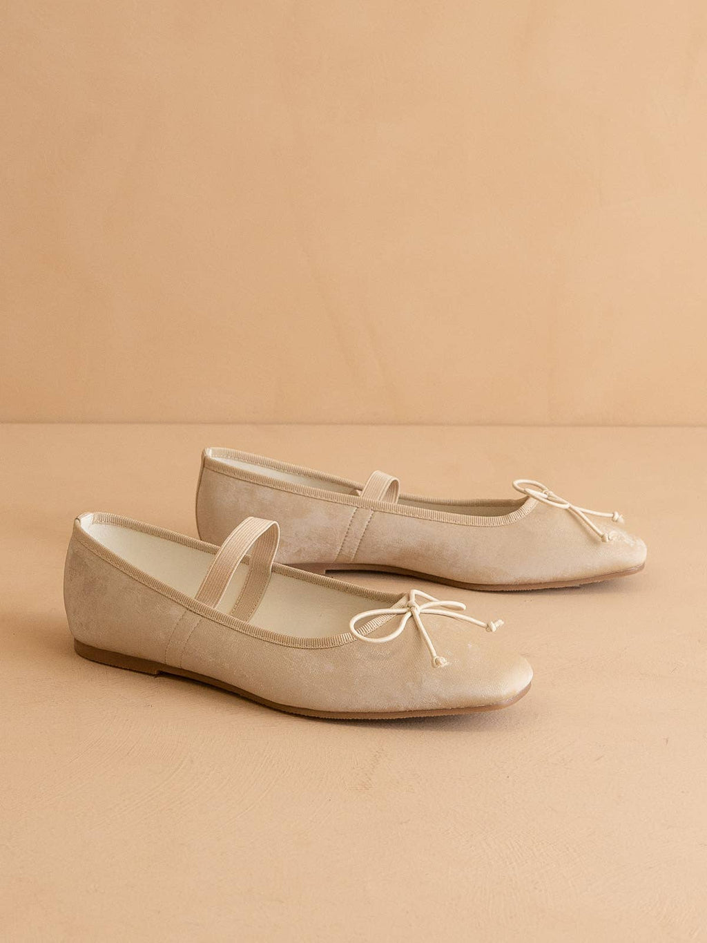 The London Beige | Ballet Pointe Flat - FINAL SALE