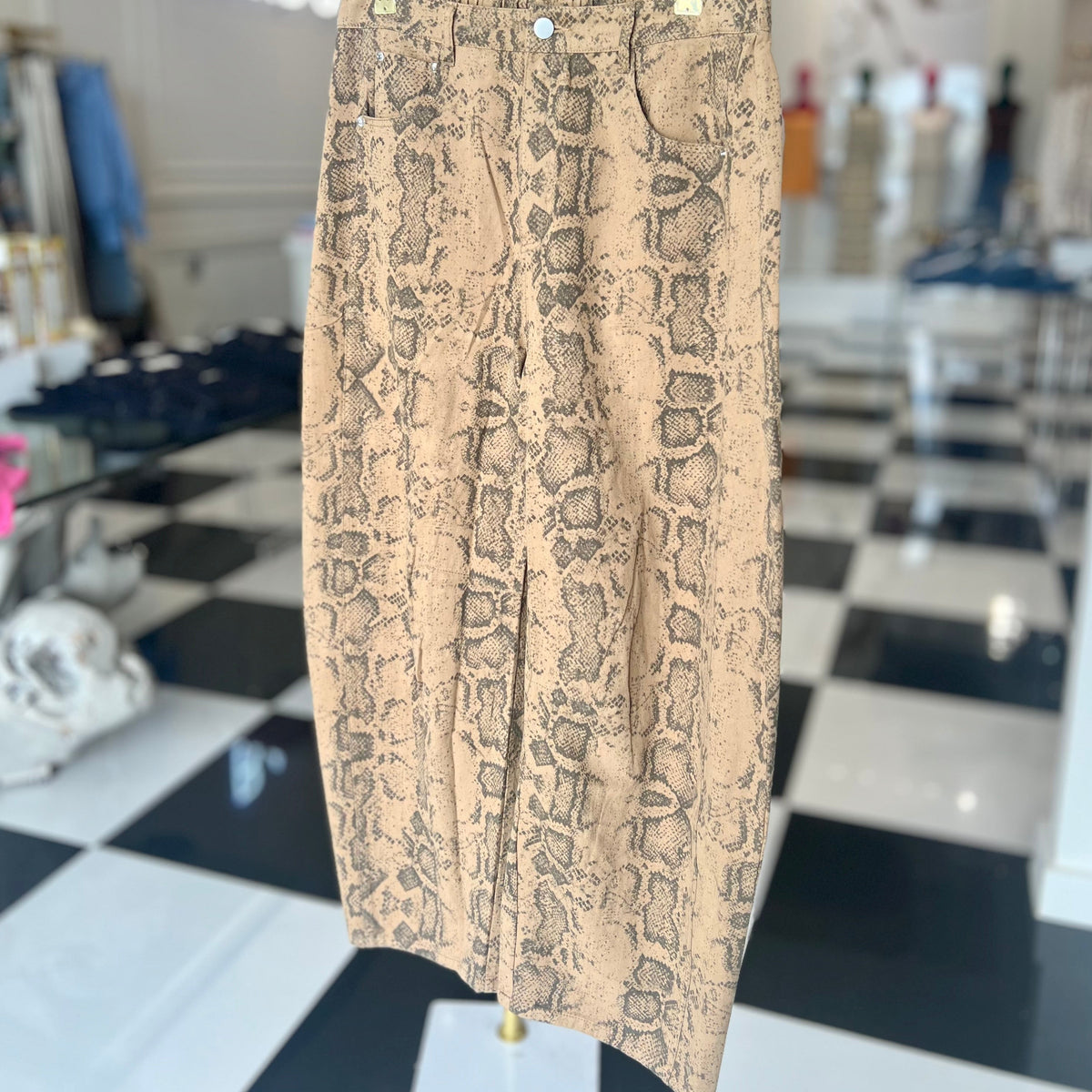 SNAKE Pull-on Barrel Denim Pants