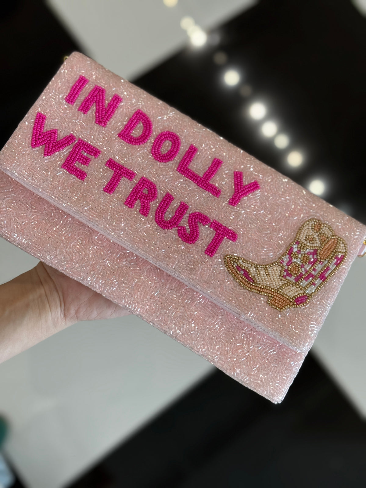 Beaded clutch