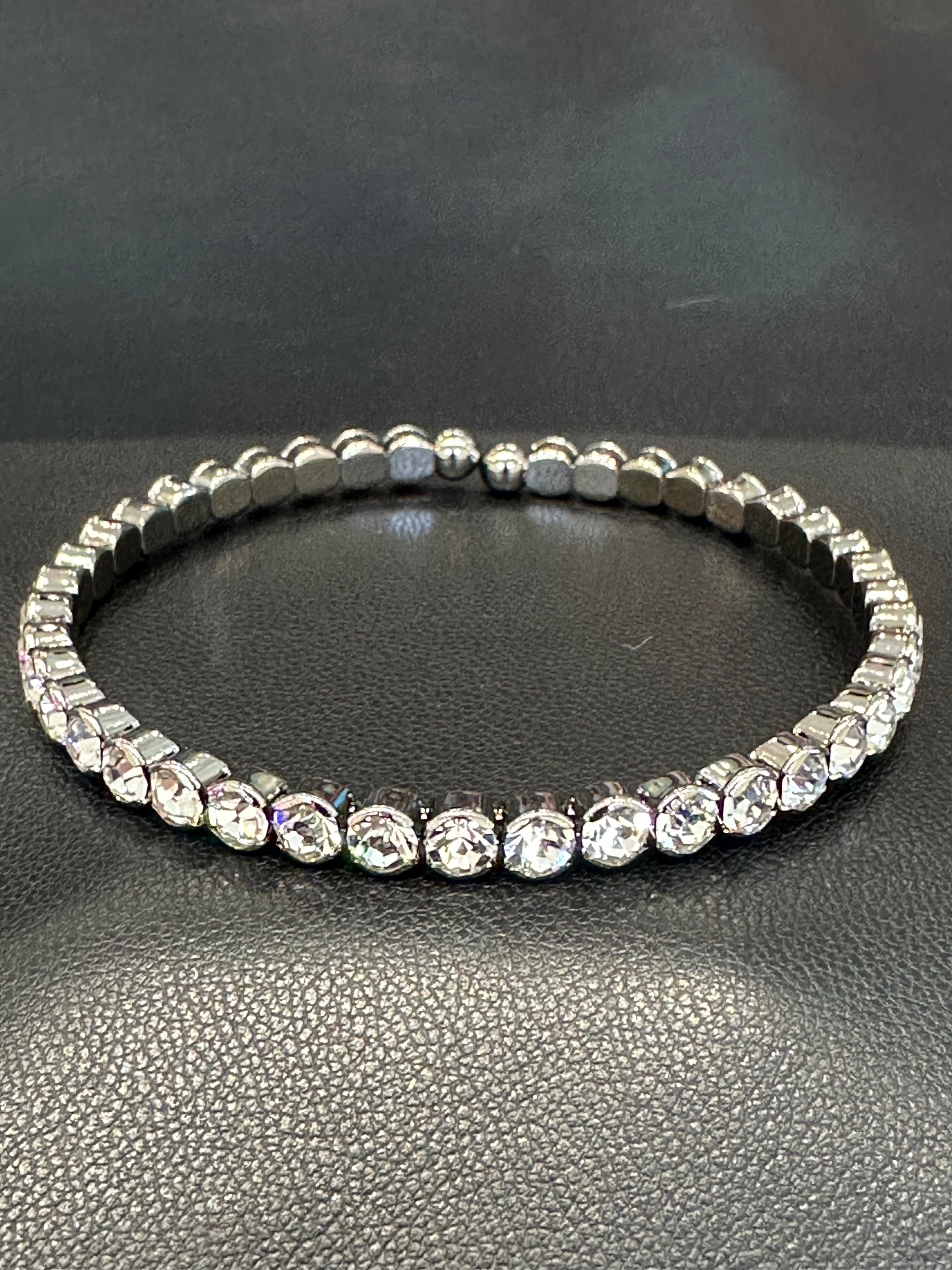 Crystal bangles M5