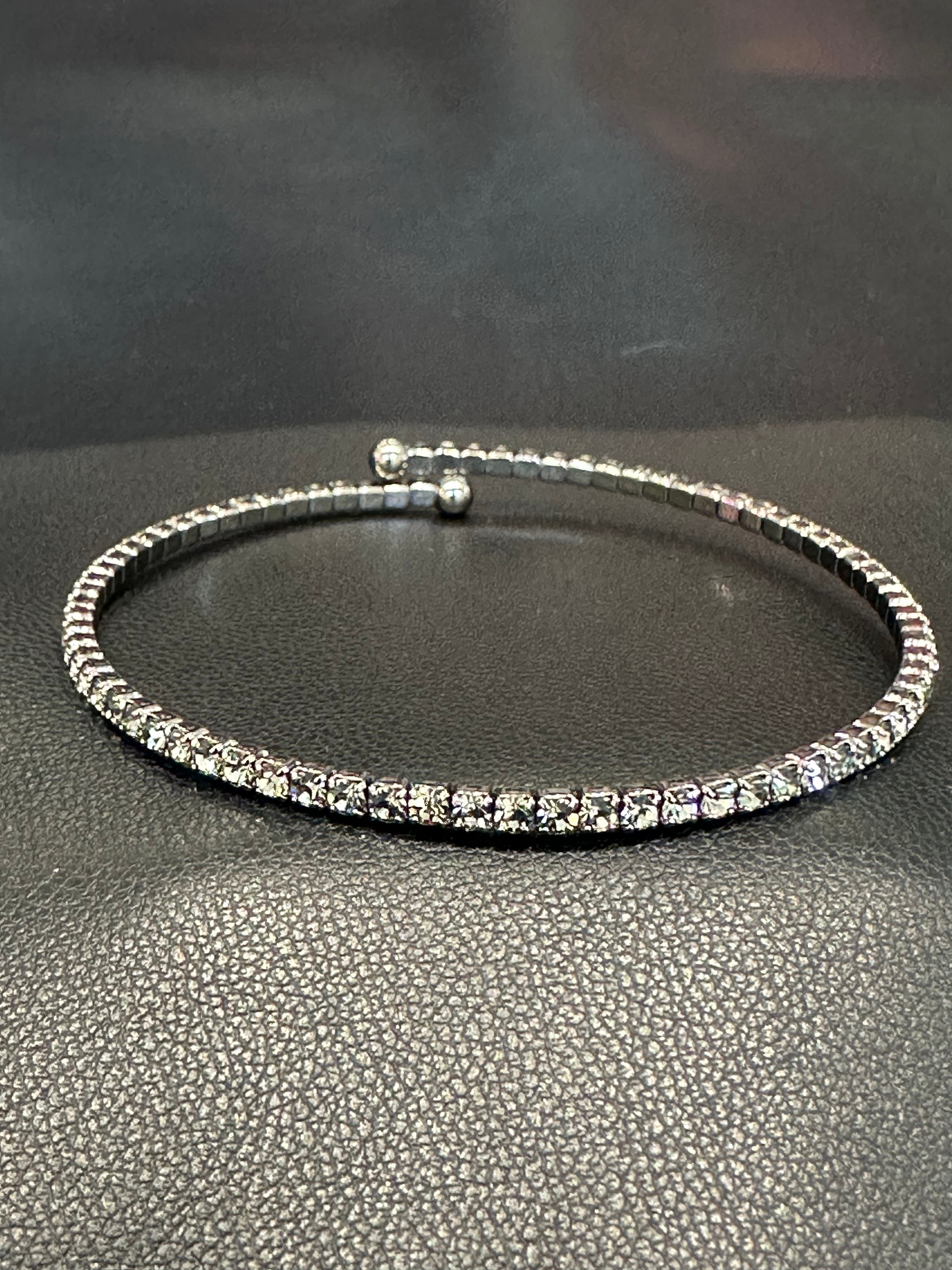Martina bracelet M7