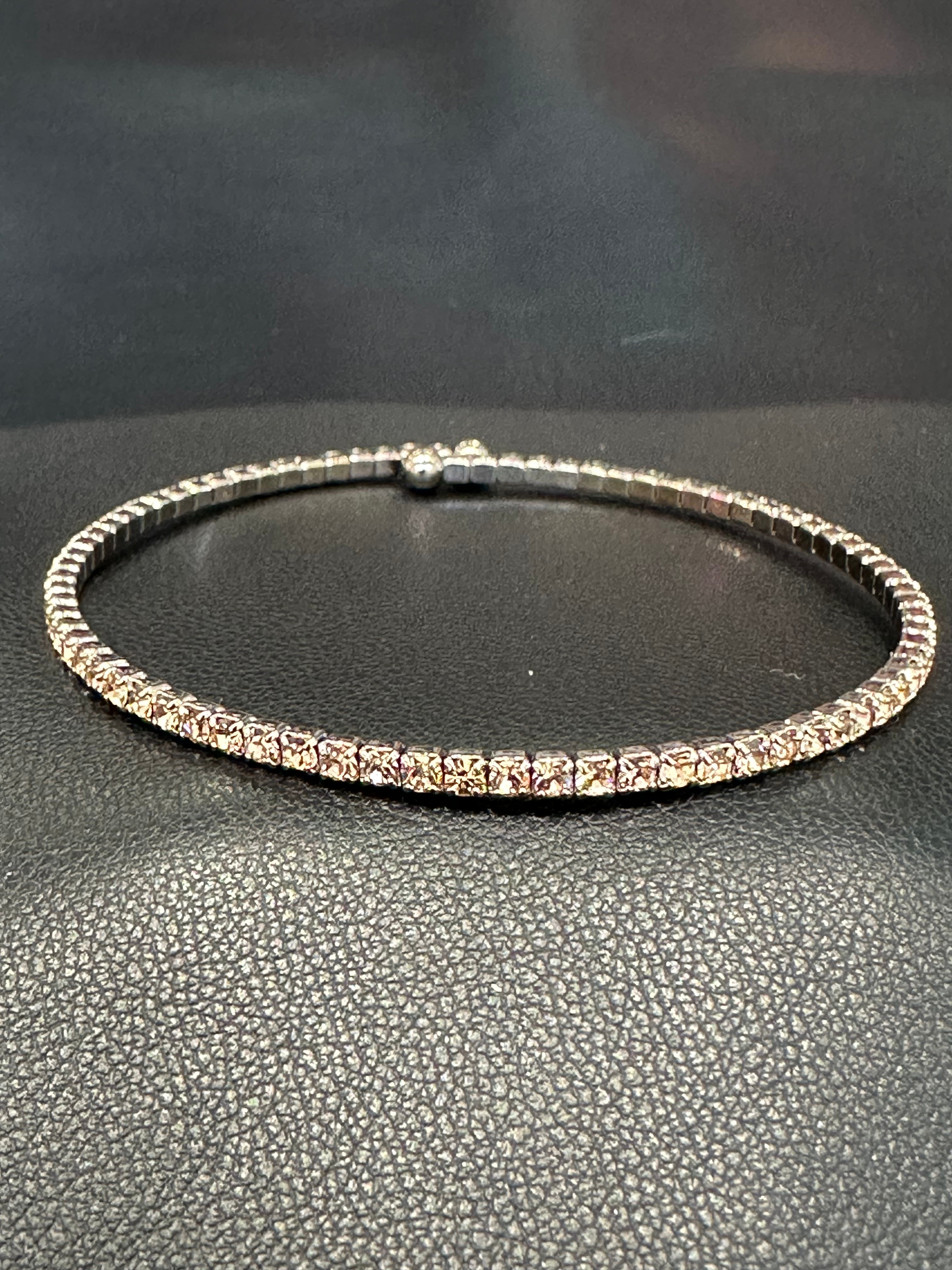 Martina bracelet M7